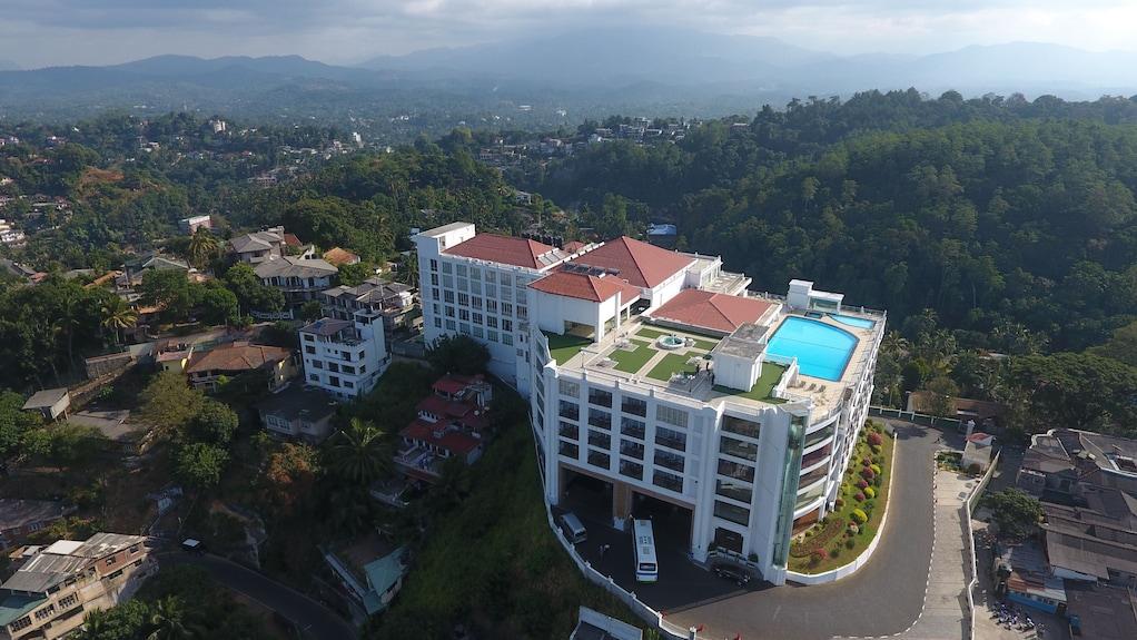 The Grand Kandyan